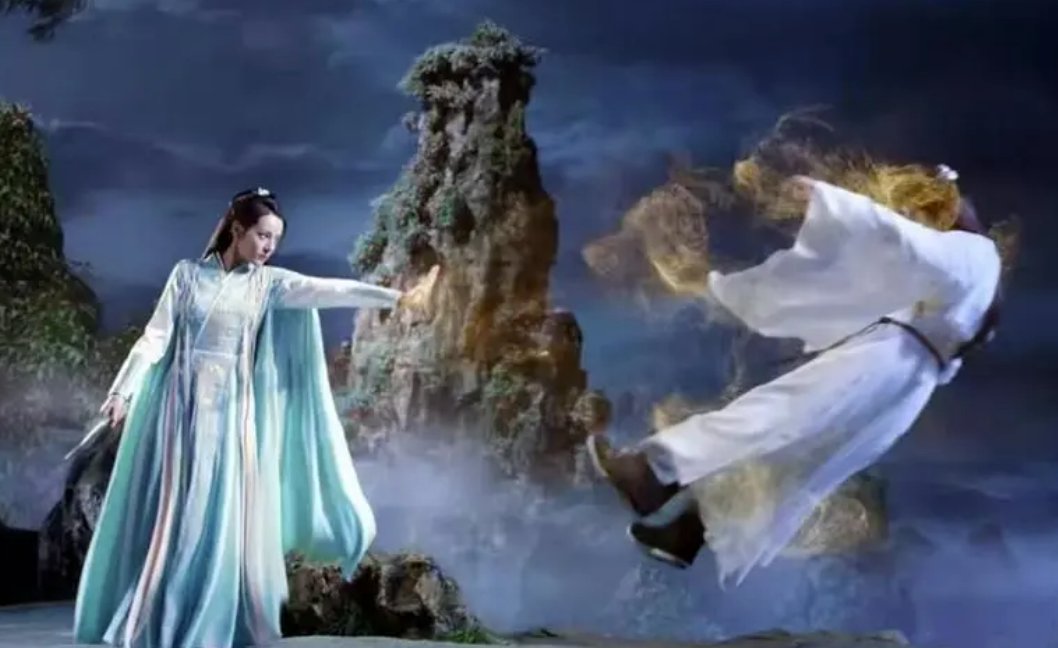 《与君初相识》中，林昊青和长意都喜欢纪云禾，但他们的感情有什么不同？