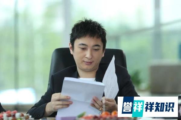 共享充电宝从1元涨价到4元，苹果用户躺枪，网友冷嘲热讽