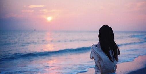 逝水流年，用什么祭奠逝去的青春?