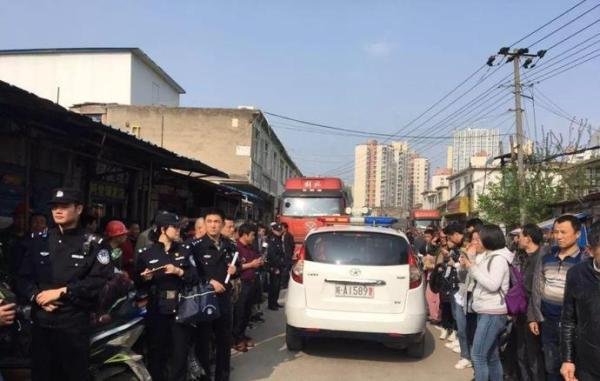 三对夫妻旅游途中互相发生关系,判刑后仍不认罪