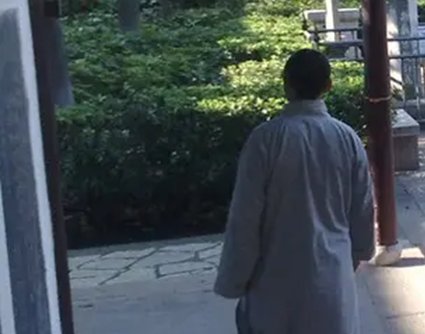 左央到底死了没有？