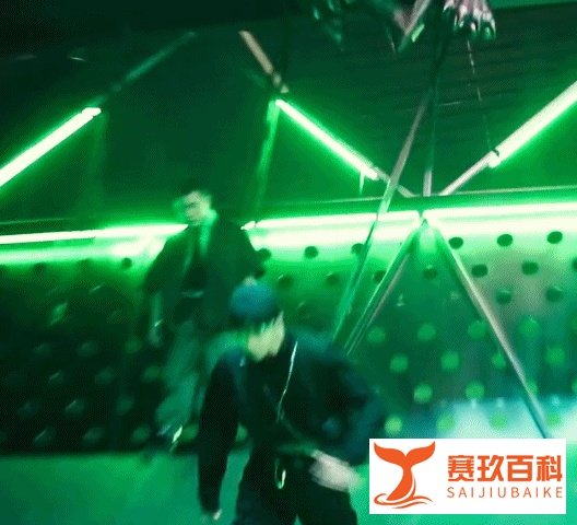王一博“猥琐”造型上热搜,真粉手撕营销号怒怼妈粉,点到为止