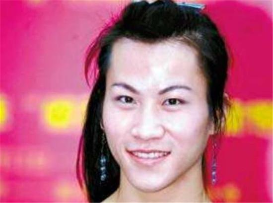 中国最失败的变性人，和家人断绝一切联系，后来怎样？