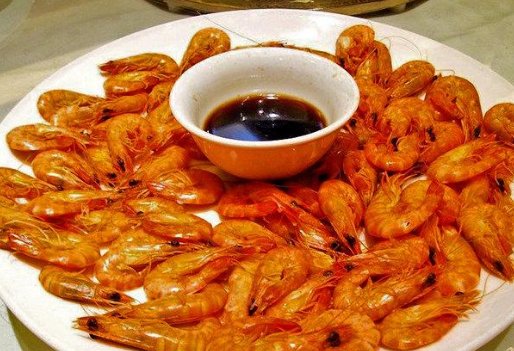 12岁男孩独自做9菜1汤年夜饭,懂事的孩子为何总是令人更心疼?
