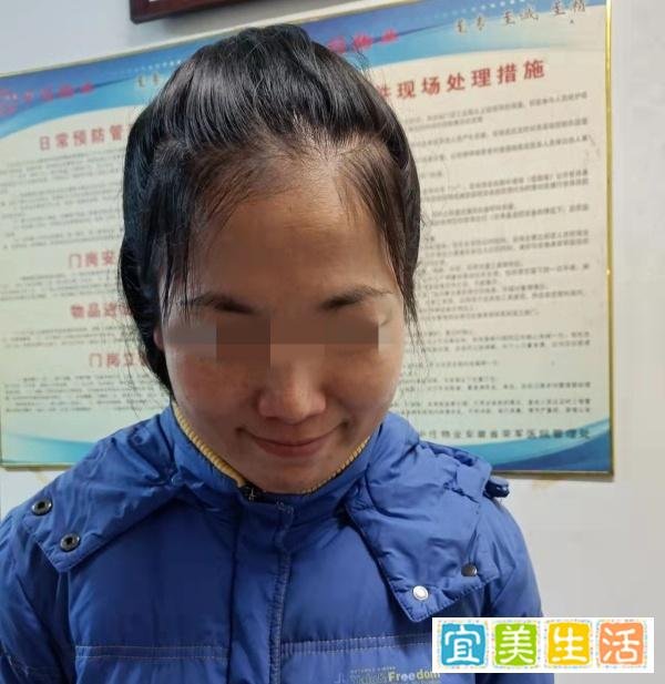 王俊凯助理曝光私生正脸照！自称导演朋友闯片场...被逮到还笑