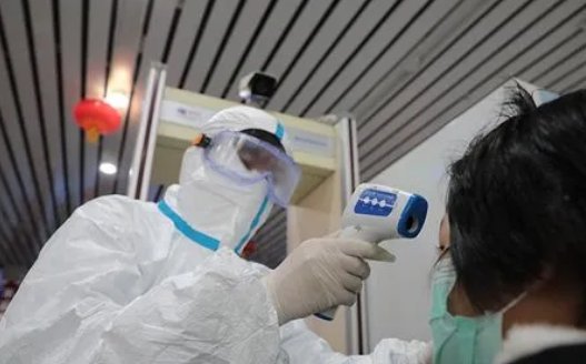 新冠检测疯狂造富，有人一天净赚1.5亿元，是怎么做到的？