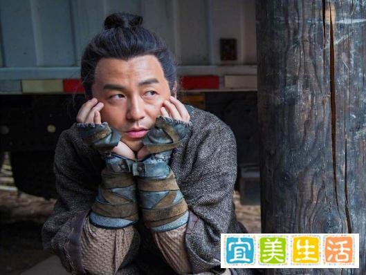 雷佳音当众吐槽汤唯尿频影响自己入戏，汤唯一度落泪尴尬离场