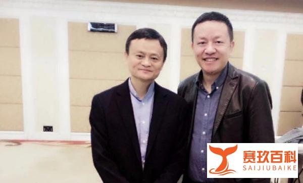 他被马云投资700万后,持续6年亏损,如今开了家中央厨房,可供3万人同时吃饭