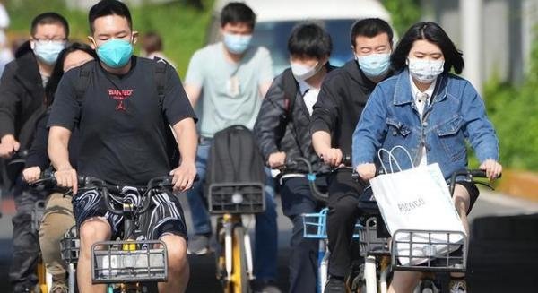 大量北京市民今早骑行上班 这是咋情况？