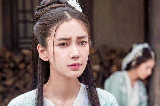 娱乐圈的“混血”女星有哪些？