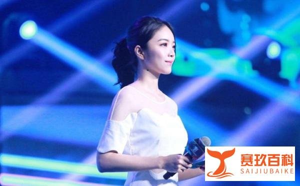 LOL：LGD主场喜提新人女主持NARA，盘点LPL那些美女主持解说！