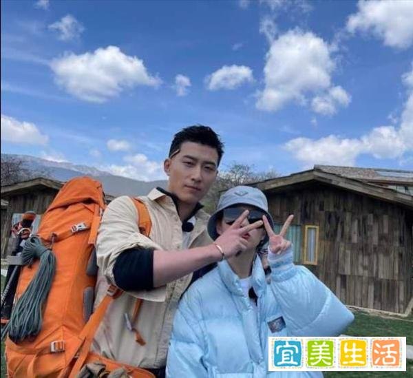 窦骁否认与何超莲结婚后,刘嘉玲连忙发文道歉,称是自己弄错了