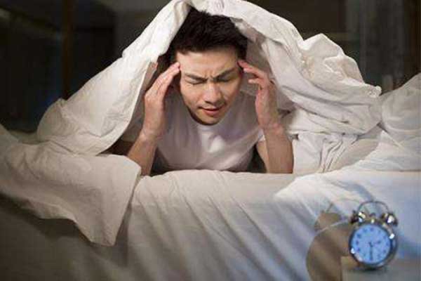 曾轶可睡眠日数了3000只羊，你睡不着的时候会想什么？