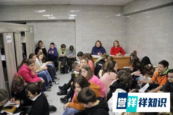乌克兰开除2.3万大学生！背后竟藏着逃兵役的黑暗交易？