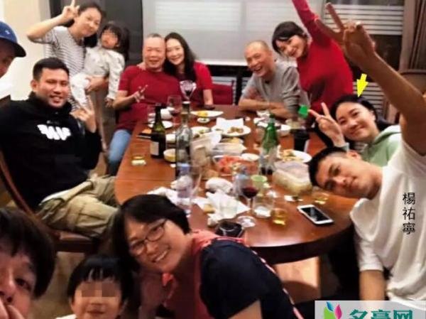 杨祐宁新恋情曝光 女友神秘身份曝光竟神似郭采洁