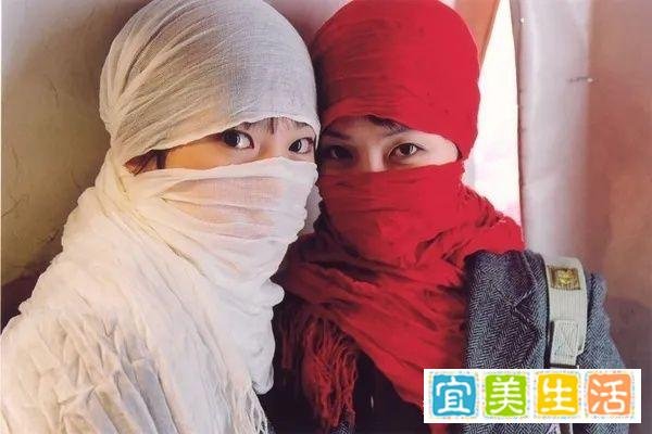 豆瓣评分7.4韩国风月片《撒玛利亚女孩》:揭开欲望与友情的边界