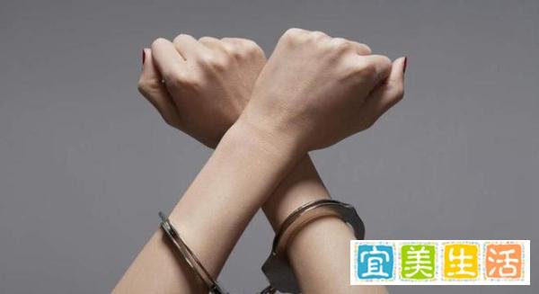 女子将男友7岁女儿打成重伤被判无期