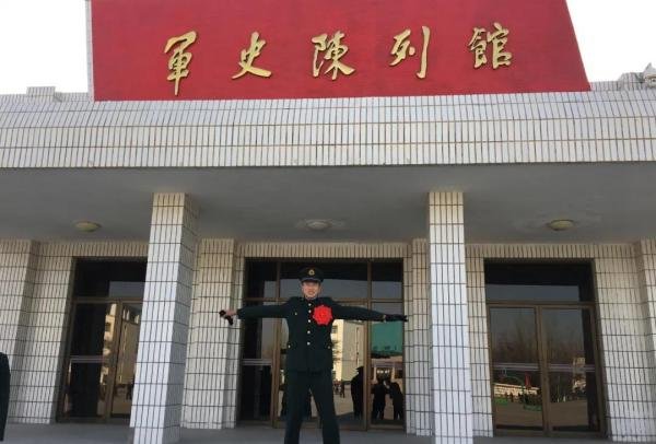 “雪枫旅”退役老兵刘浩,从大阅兵旗手到创业先锋