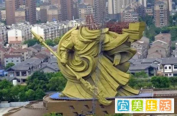 1.55亿搬迁关公像,荆州市委书记:每一块铜片,都是抽向我们的耳光