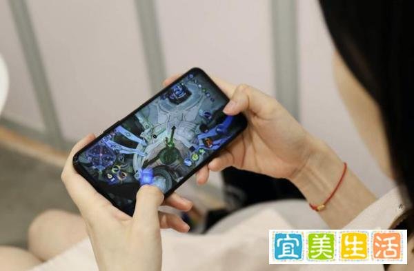 拿朋友的荣耀X10感受后,聊聊这款手机优缺点,它值得入手吗?