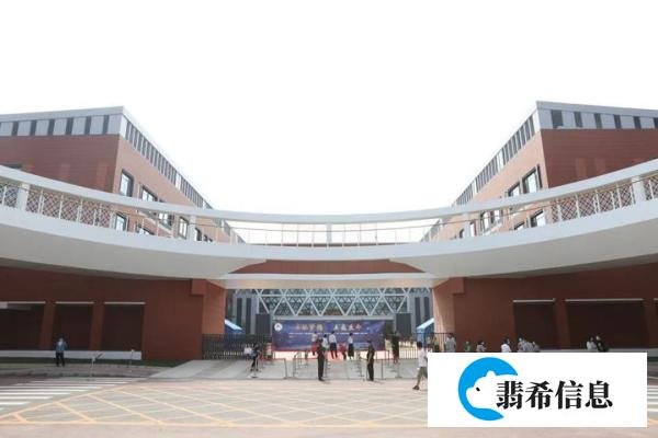 【人大附中、北京二中于亦庄设立的分校启用!】