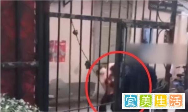 女子大闹防疫卡点 称2亿生意被耽误 这是咋情况？