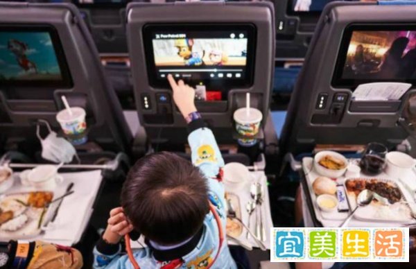 男子跟团游被逼买下40多万商品房，新加坡航空推飞机餐厅