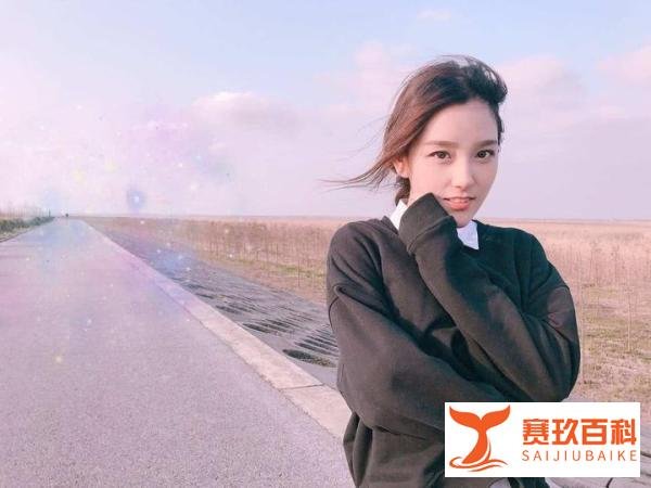 LOL：LGD主场喜提新人女主持NARA，盘点LPL那些美女主持解说！