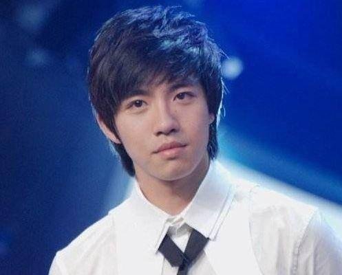 时隔多年Selina在被问当年烧伤:为什么要恨救她的俞灏明?真相大 白