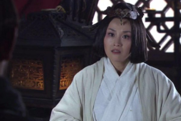 秦武王的母亲是谁？