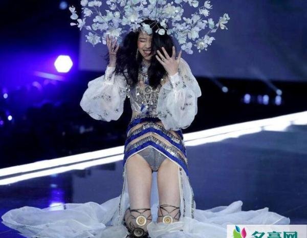 维密11亿美元被卖 曾经风靡全球的维密为什么沦落至此