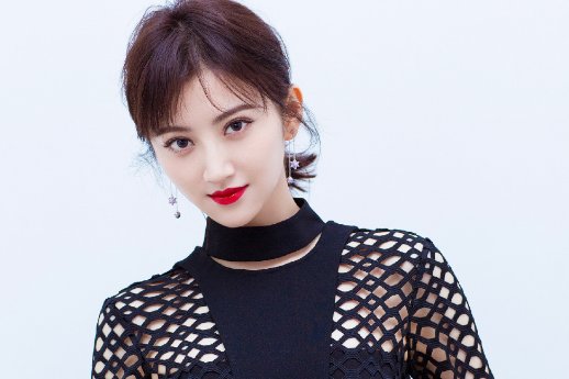 景甜被问“第一次”给了谁，三字回答让人惊讶，她是怎么说的？