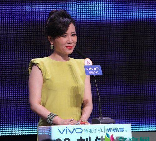 刘佳妮分手了吗 刘佳妮牵手后分手