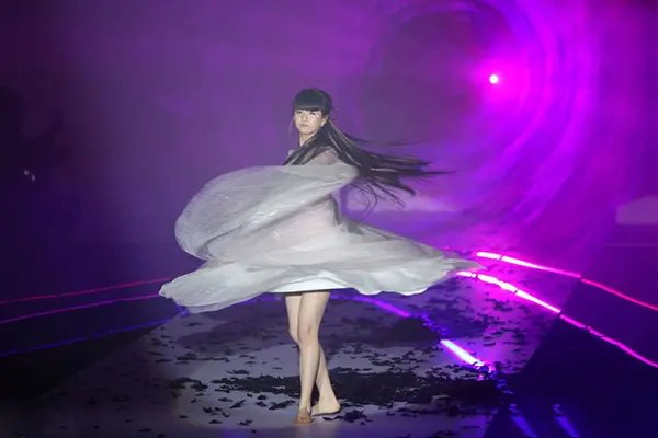 杨丽萍透露小彩旗近况，小彩旗的近况如何？