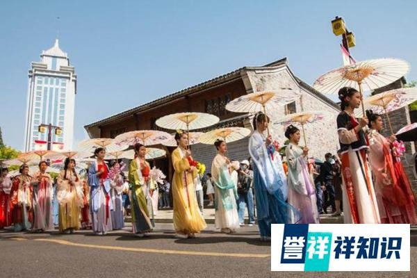 男子一天狂刷7大景点：旅游的目的，不是让你刷存在感。