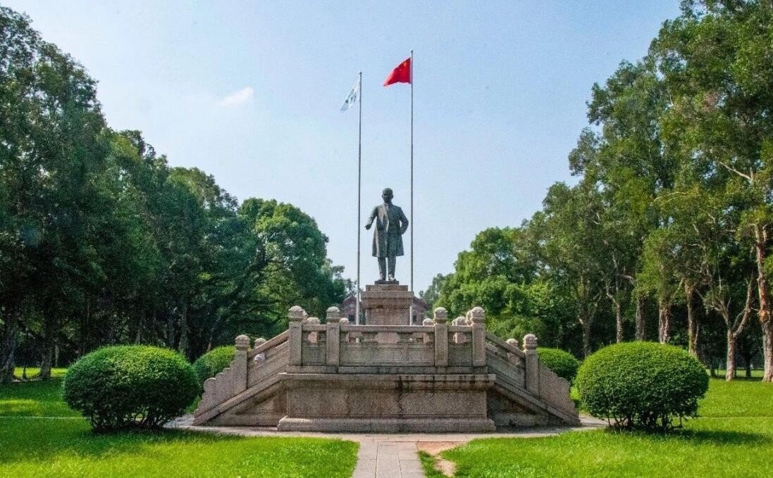 深圳分数线最低的二本大学
