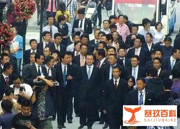 张朝阳身价值多少钱?