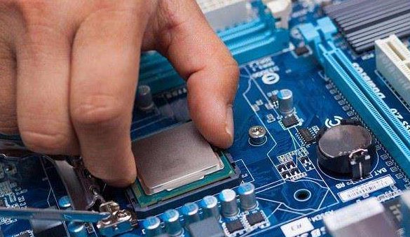 笔记本电脑的集成显卡坏了怎么办？