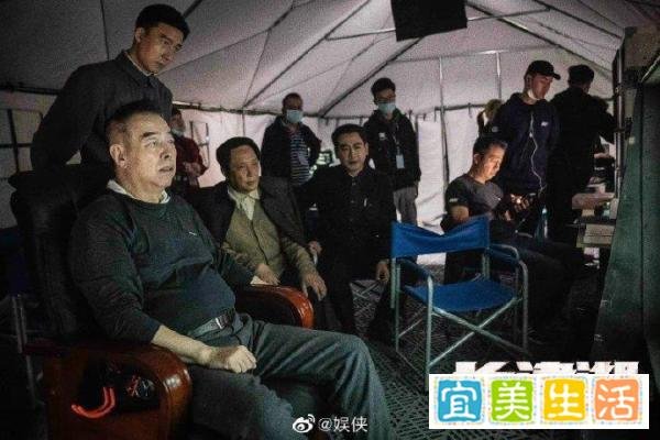 陈凯歌人民日报撰文谈《长津湖》创作:写戏先写人