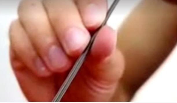 打火机鬼火怎么弄的