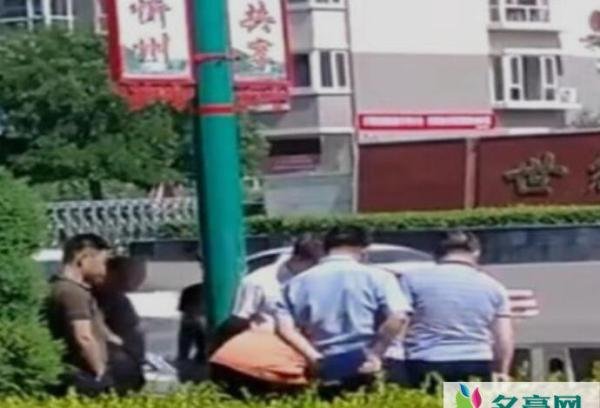 垃圾桶发现人右脚 变态杀人抛尸案真相揭开竟是搞笑乌龙