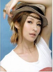 我需要 萧亚轩2008 三面夏娃演唱会，有这个的百度网盘资源吗？