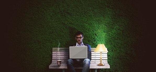 滞留新疆游客开始远程办公 这是咋情况？