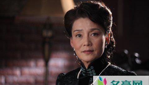 演员潘虹有孩子吗 潘虹的女儿是谁