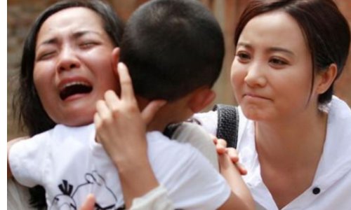 为什么梅姨要偷别人的孩子？