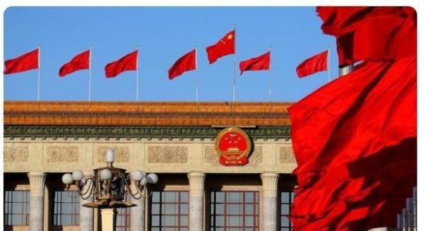 今日两会看点:人代会审查预算报告 你对此有什么想说？