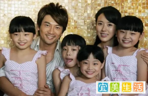 南京最美四胞胎颜值曝光:25年共用一张脸,同时考进世界名校,如今被谢霆锋选中……