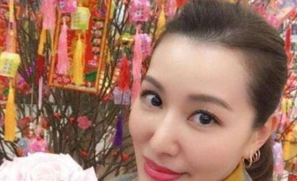 香港娱记曝古天乐与黄纪莹隐婚生子,儿子已10岁,网友直呼不相信