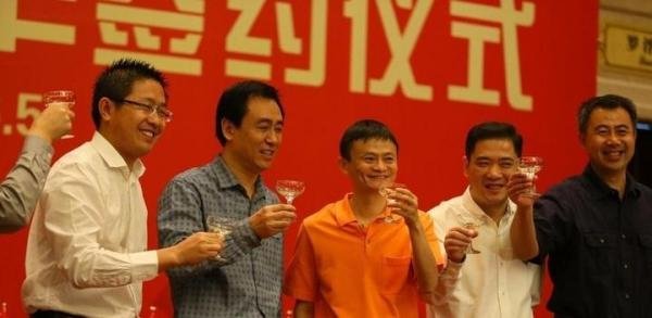 马云和许家印，为何一个能够全身而退，一个难逃牢狱之灾？