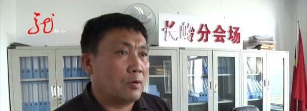 吓坏了！哈尔滨一居民家院里突落一枚炮弹！已报警